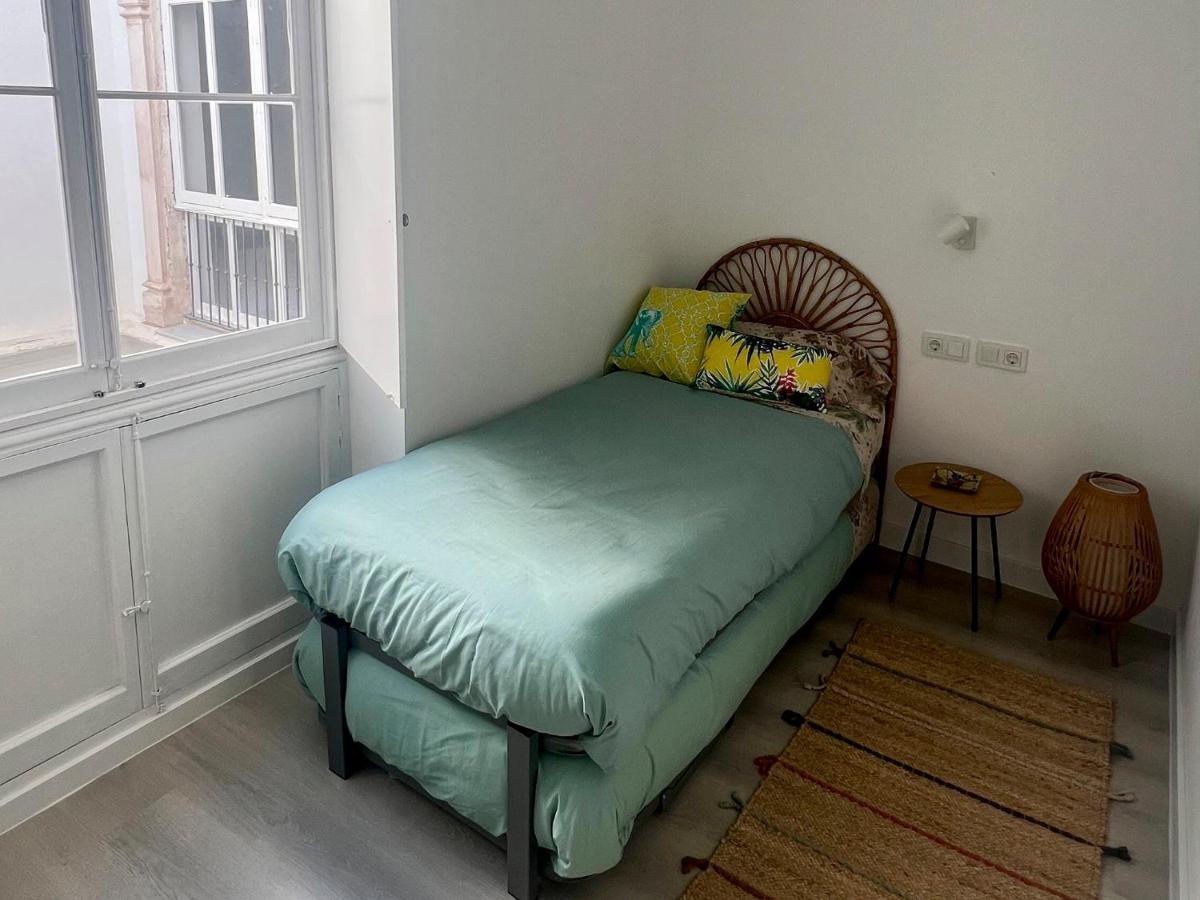 אל פוארטו דה סנטה מריה Apartamento Duplex Casa Palacio Rehabilitado Centro El Puerto מראה חיצוני תמונה